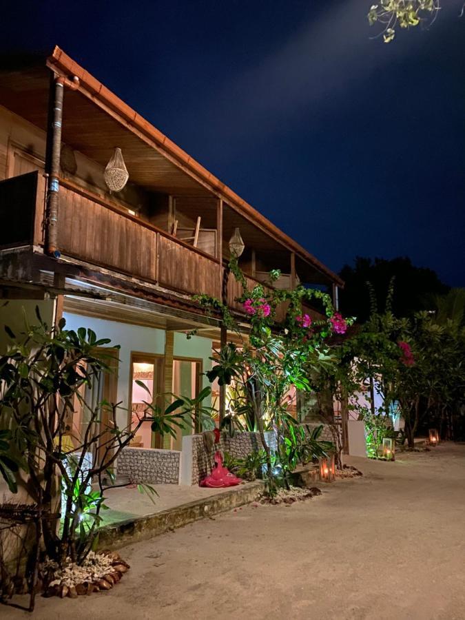萨勒斯度岛 马尔代夫伊鲁旅馆酒店 外观 照片